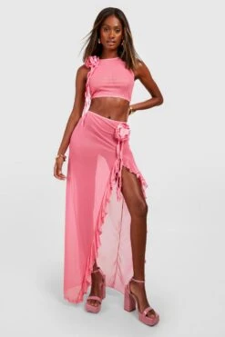 BOOHOO Rose Corsage Top & Maxi Skirt Beach Two-Piece Set -Sea Vibe Together female baby20pink rose corsage top maxi skirt beach two piece set 3