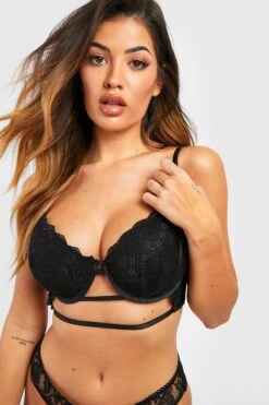 BOOHOO Cut Out Strapping Fuller Bust Bra
