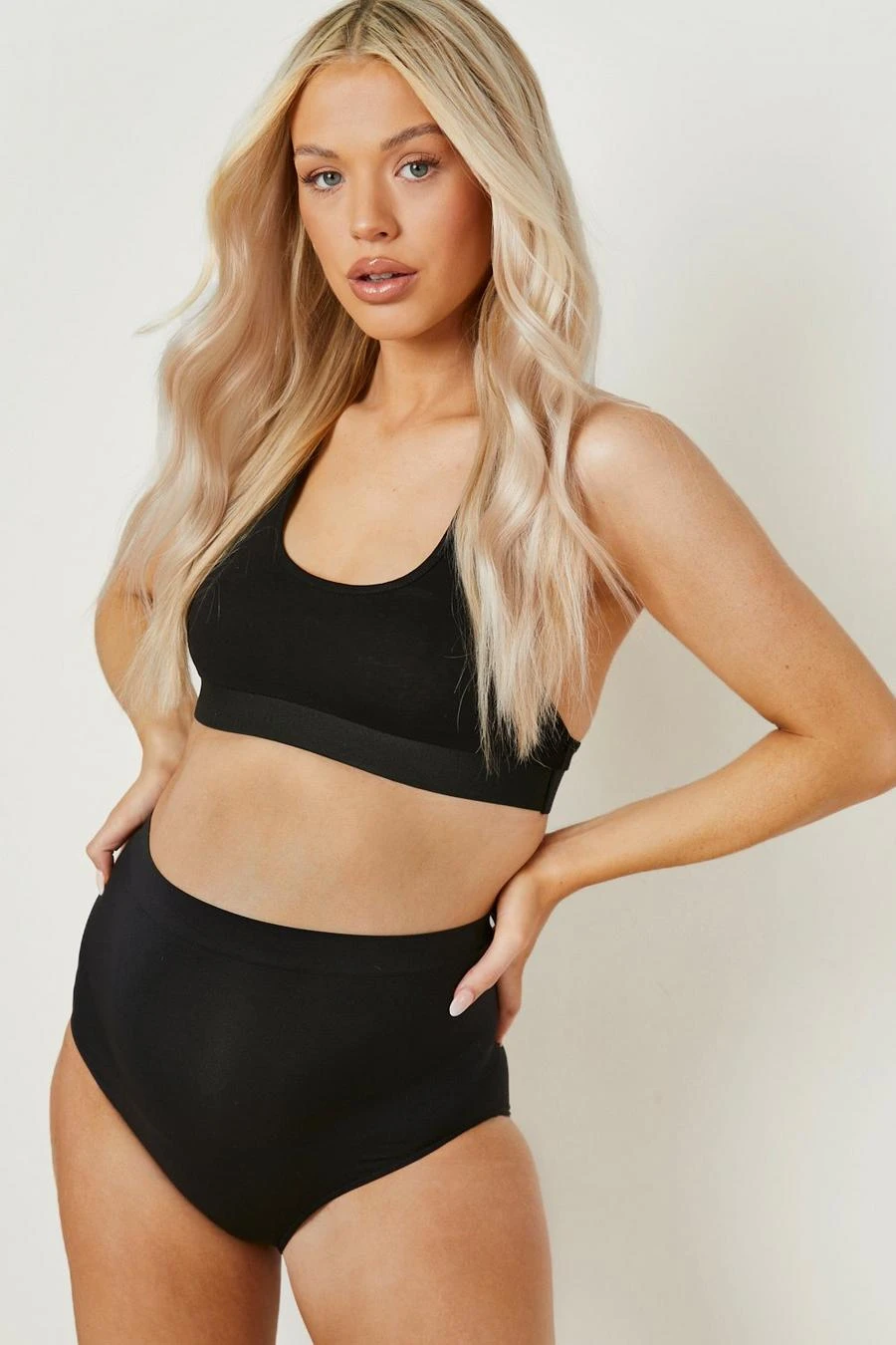 BOOHOO Maternity Seamless Bump Support Brief 1 BOOHOO Maternity Seamless Bump Support Brief