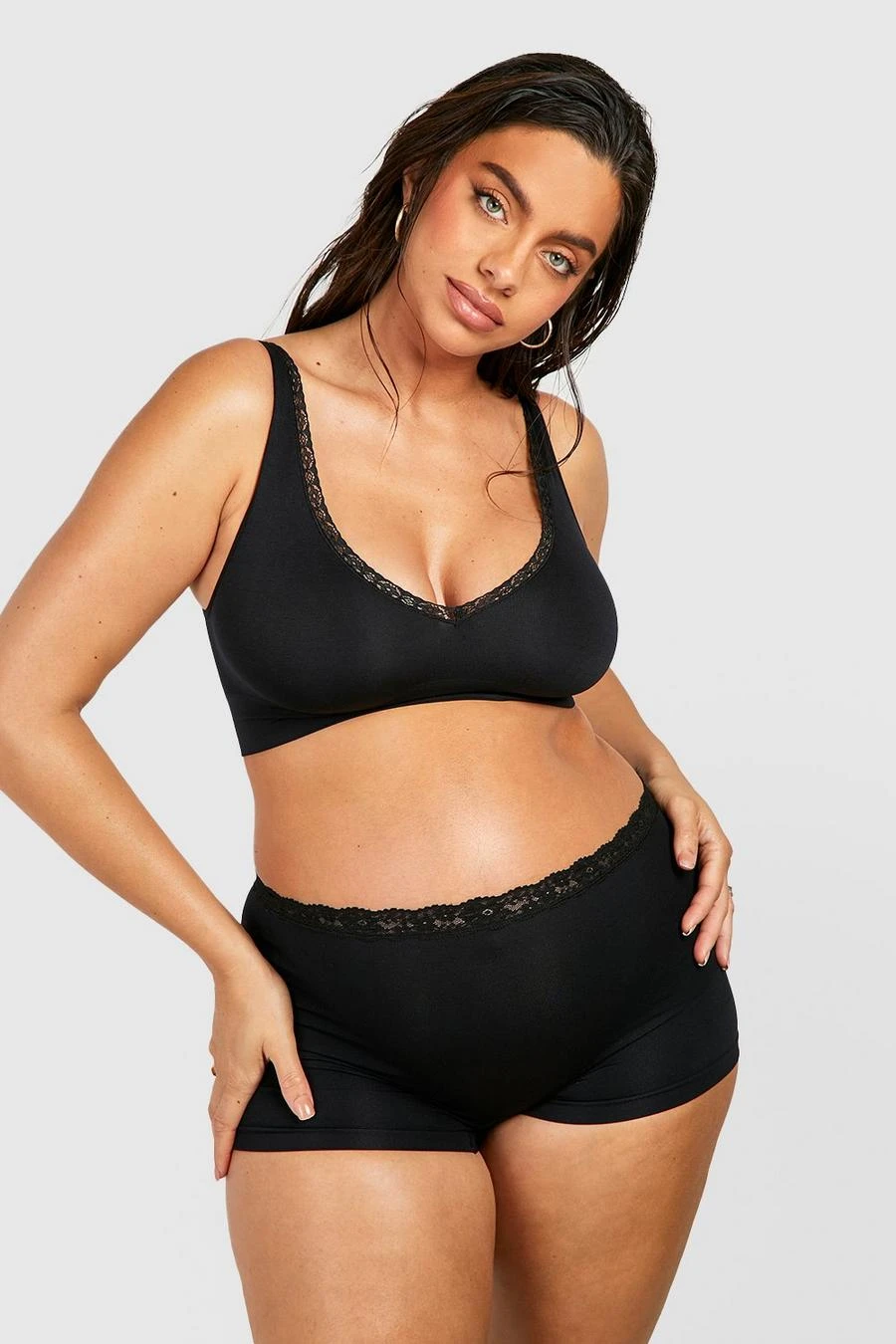 BOOHOO Maternity Seamless Lace Bra 1 BOOHOO Maternity Seamless Lace Bra