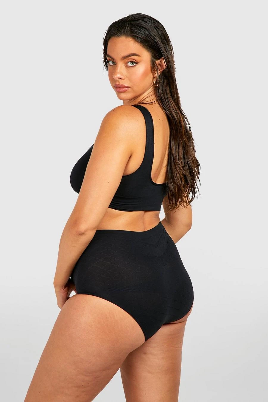 BOOHOO Maternity Seamless Over Bump Brief 2 BOOHOO Maternity Seamless Over Bump Brief - Image 2