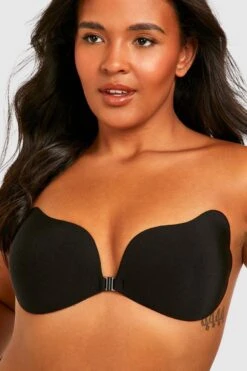 BOOHOO Plus Gel Back Invisible Bra -Sea Vibe Together female black plus gel back invisible bra 2