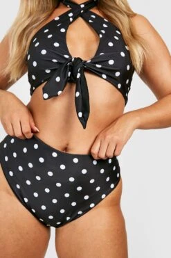 BOOHOO Plus Reversible Polka High Waist Bikini Bottoms -Sea Vibe Together female black plus reversible polka high waist bikini bottoms 3