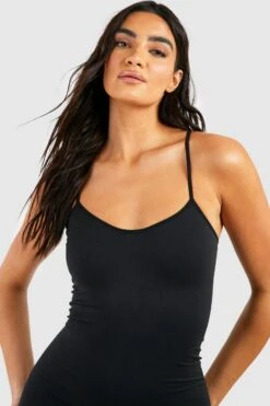 BOOHOO Seamless Control Shaping Leotard 7 BOOHOO Seamless Control Shaping Leotard -Sea Vibe Together female black seamless control shaping leotard 3