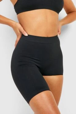 BOOHOO Seamless Half Leg Control Shaping Short 7 BOOHOO Seamless Half Leg Control Shaping Short -Sea Vibe Together female black seamless half leg control shaping short 3