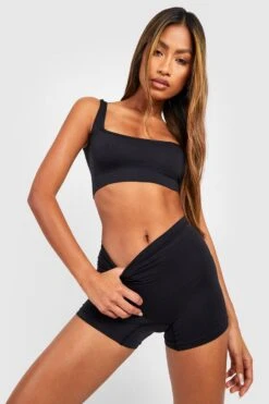 BOOHOO Seamless Square Neck Bralette -Sea Vibe Together female black seamless square neck bralette 2