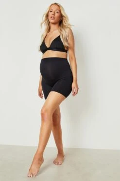 BOOHOO Maternity Seamless Bump Support Shorts 2 Pack -Sea Vibe Together female black nude maternity seamless bump support shorts 2 pack 2