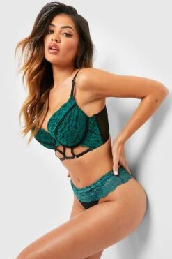 BOOHOO Fuller Bust Eyelet Cut Out Lace Bra
