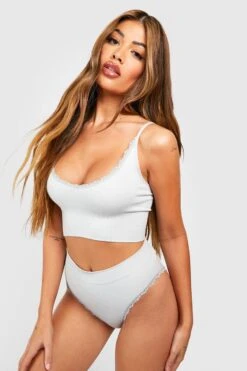 BOOHOO Lace Trim Ribbed Seamless Longline Bralette