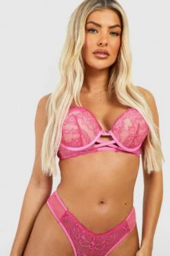 BOOHOO Contrast Lace Super Push Up Bra