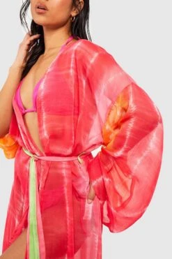 BOOHOO Petite Tie Dye Beach Kimono -Sea Vibe Together female multi petite tie dye beach kimono 3