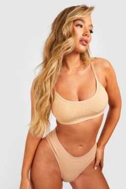 BOOHOO Seamless Scoop Bralette & Brief Set