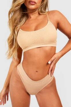 BOOHOO Seamless Scoop Bralette & Brief Set -Sea Vibe Together female nude seamless scoop bralette brief set 3