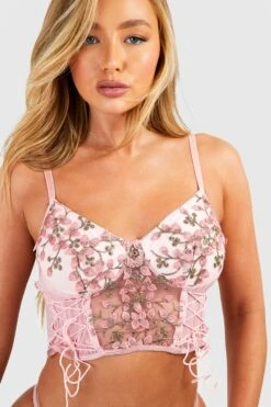 BOOHOO Floral Embroidery Bralette & Thong Set 7 BOOHOO Floral Embroidery Bralette & Thong Set -Sea Vibe Together female pink floral embroidery bralette thong set 3