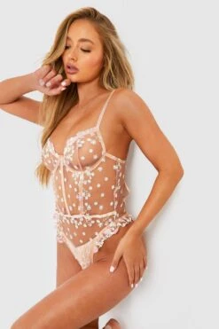 BOOHOO Floral Embroidery Ruffle Bodysuit