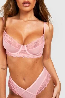 BOOHOO Heart Embroidery Underwire Bra 7 BOOHOO Heart Embroidery Underwire Bra -Sea Vibe Together female pink heart embroidery underwire bra 3
