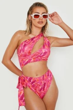 BOOHOO Tropical Cut Out Swimsuit