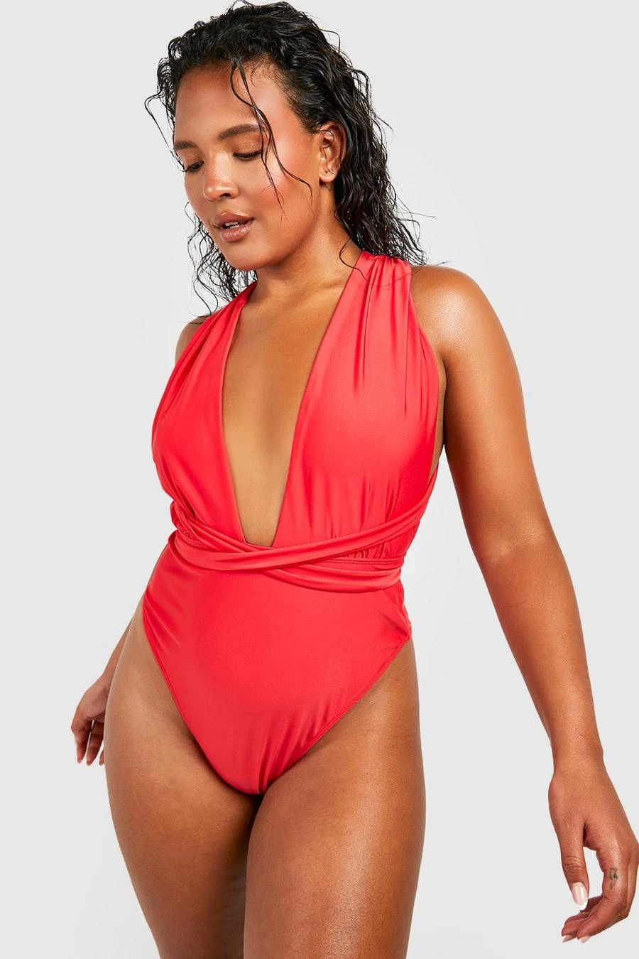 BOOHOO Plus Essentials Multiway Swimsuit 1 BOOHOO Plus Essentials Multiway Swimsuit