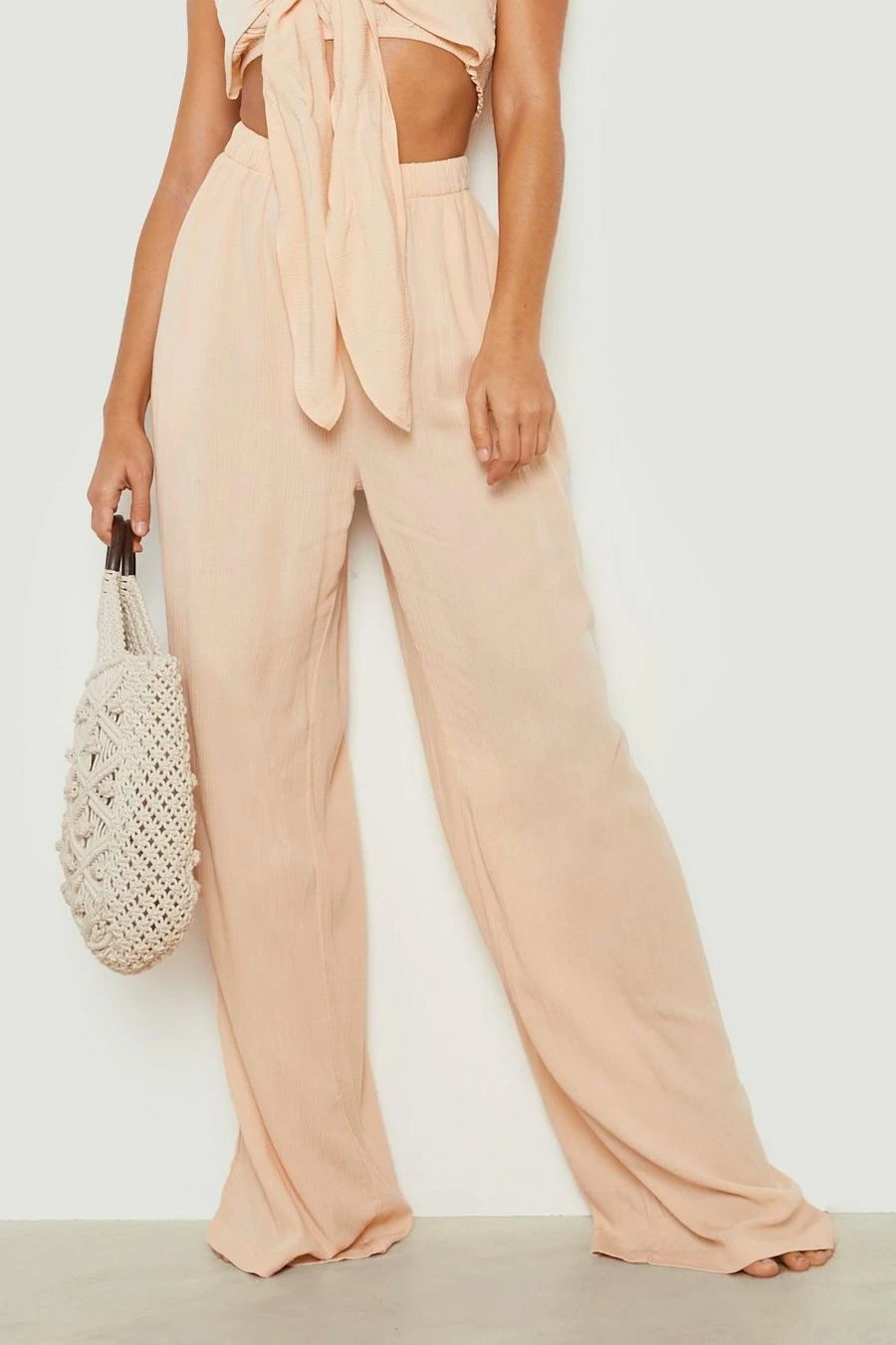 BOOHOO Crinkle Wide Leg Beach Pants 4 BOOHOO Crinkle Wide Leg Beach Pants - Image 4