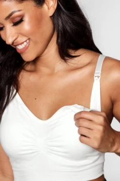 BOOHOO Maternity Nursing Bra 7 BOOHOO Maternity Nursing Bra -Sea Vibe Together female white maternity nursing bra 3
