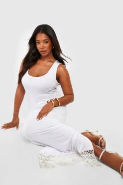 BOOHOO Plus Crochet Tassel Hem Scoop Neck Beach Dress 7 BOOHOO Plus Crochet Tassel Hem Scoop Neck Beach Dress -Sea Vibe Together female white plus crochet tassel hem scoop neck beach dress 3