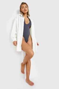 BOOHOO Shirred Crinkle Oversized Beach Shirt -Sea Vibe Together female white shirred crinkle oversized beach shirt 2