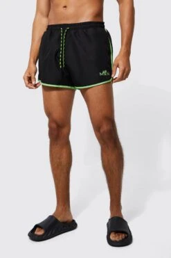 Plain Embroidery Runner Swim